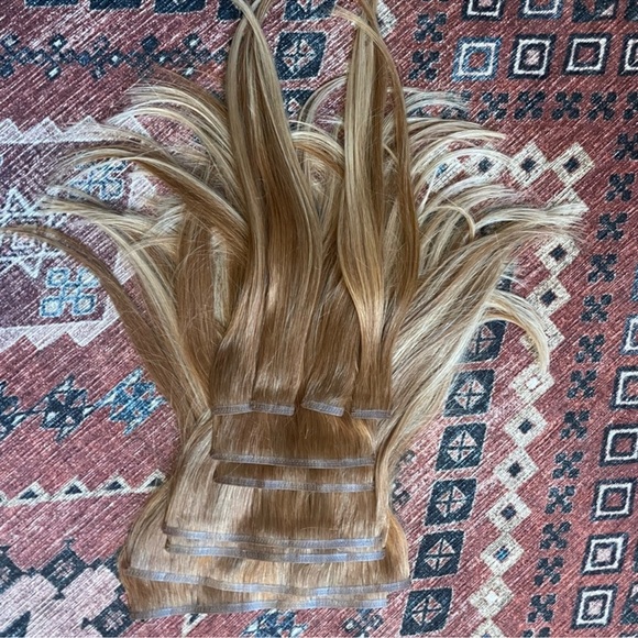 12 inch seamless natural red balayage hair extensions from Luxy - Picture 7 of 8